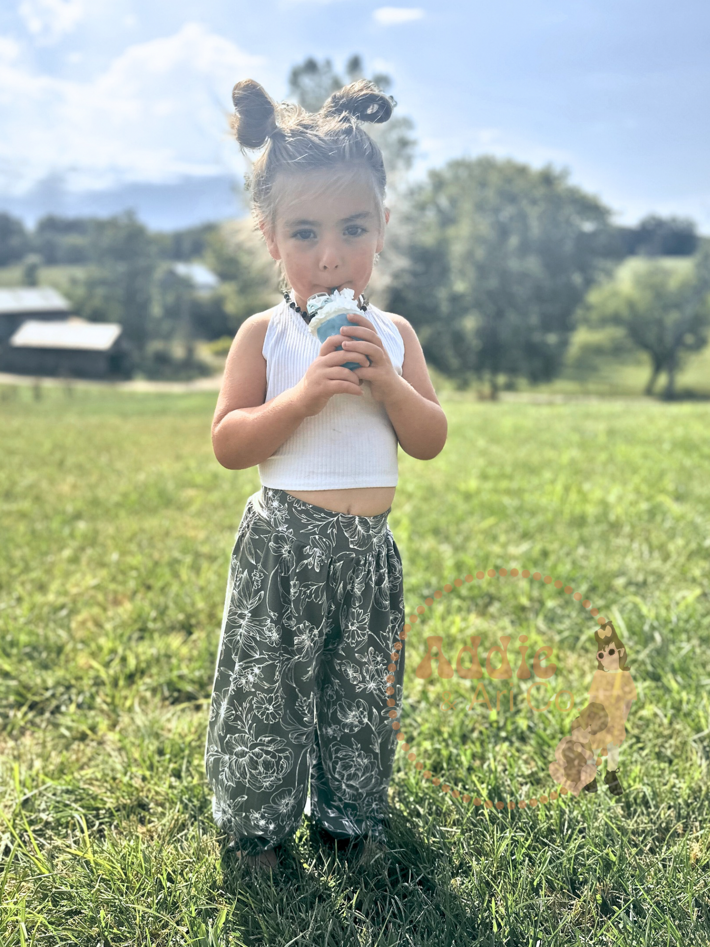 6M pumpkin/ghost flow pants
