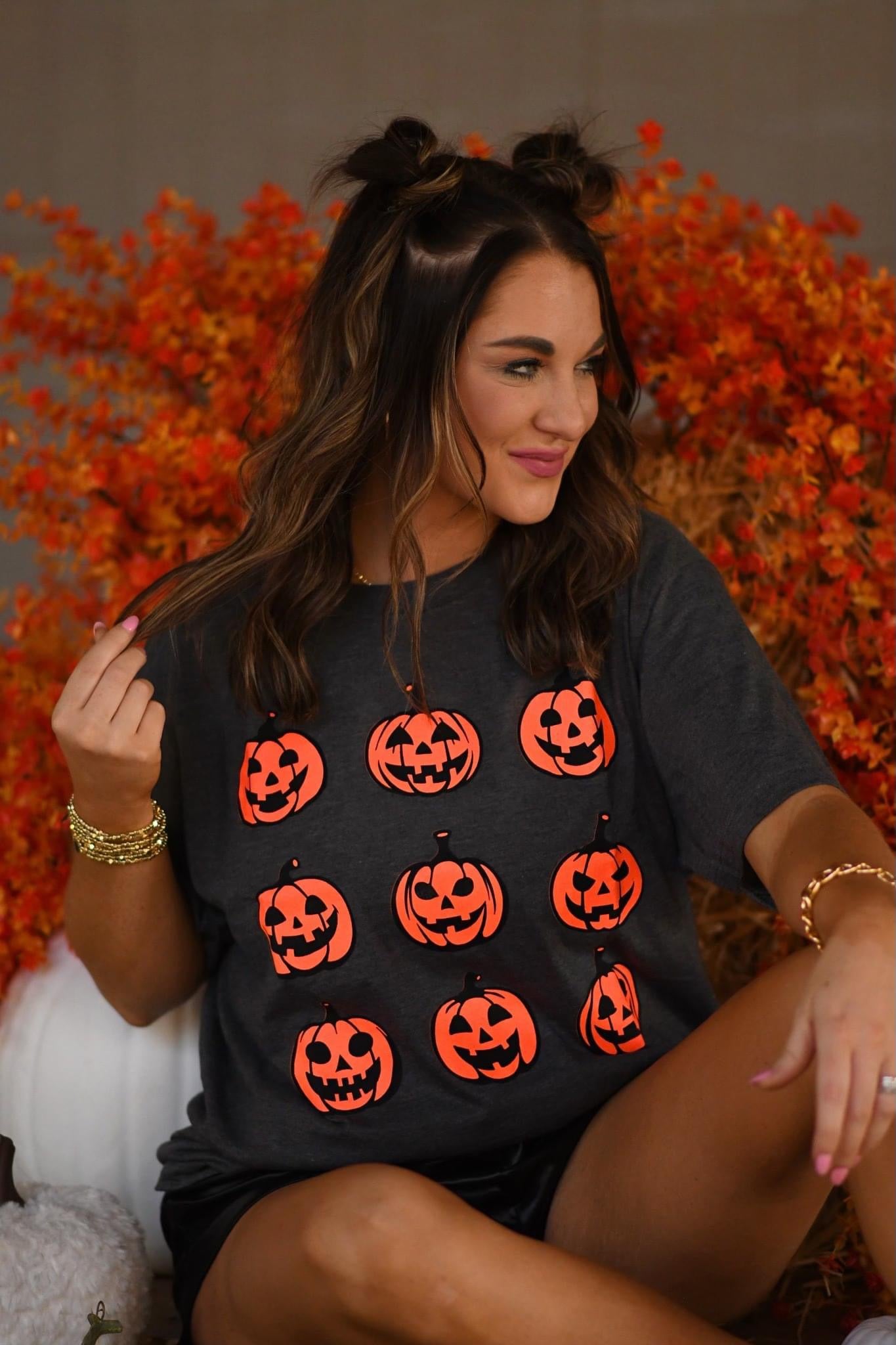 Mama spooky tee’s
