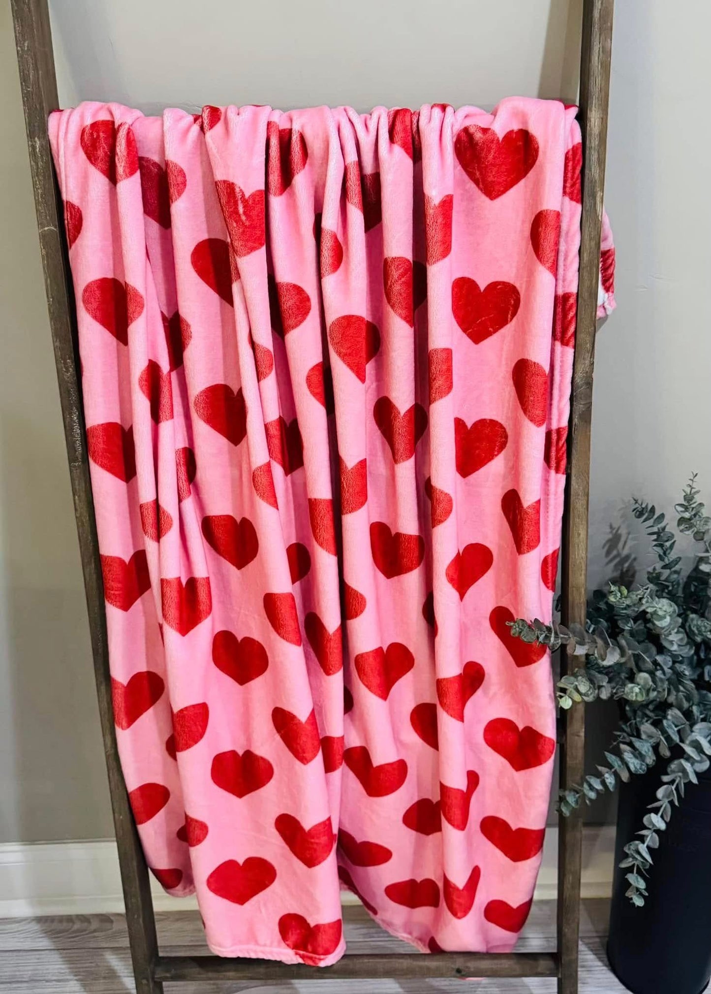 Throw-size “heart” blanket