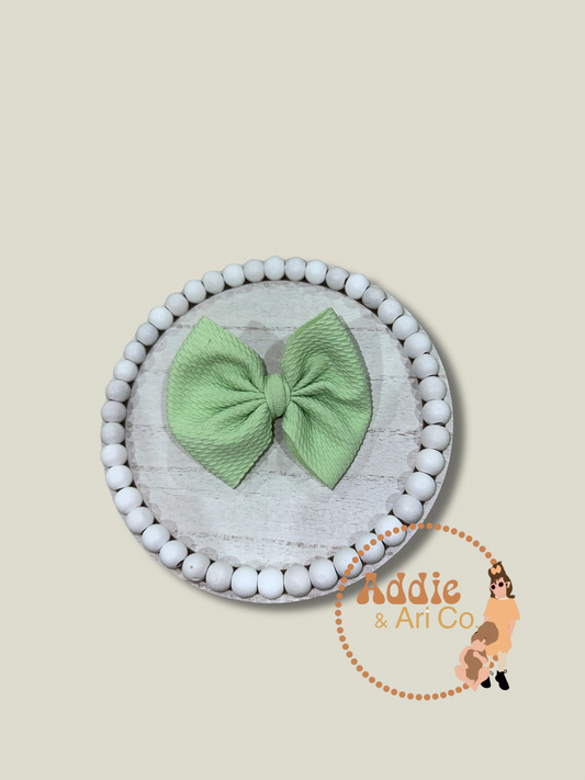 Medium Green Bow on Clip