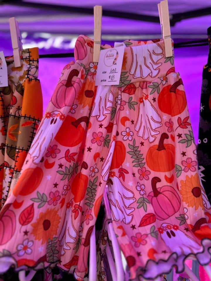 6M pumpkin/ghost flow pants