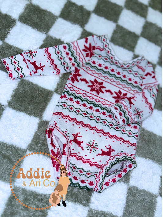 2T - White Christmas Leo