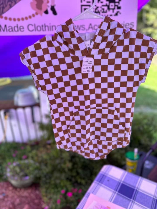 Hooded checkered romper